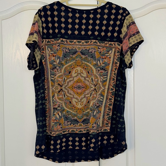 Lucky Brand t-shirt - Picture 3 of 3